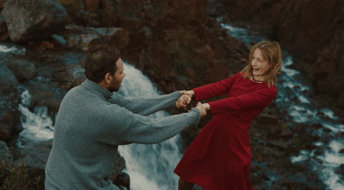 Fog (Natalia Gugueva) Rusia. Sección Oficial